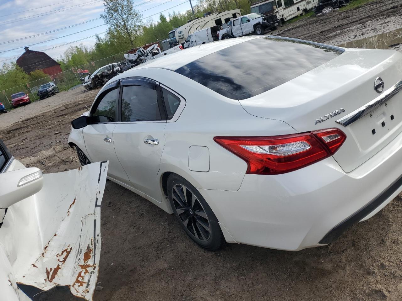 2016 NISSAN ALTIMA