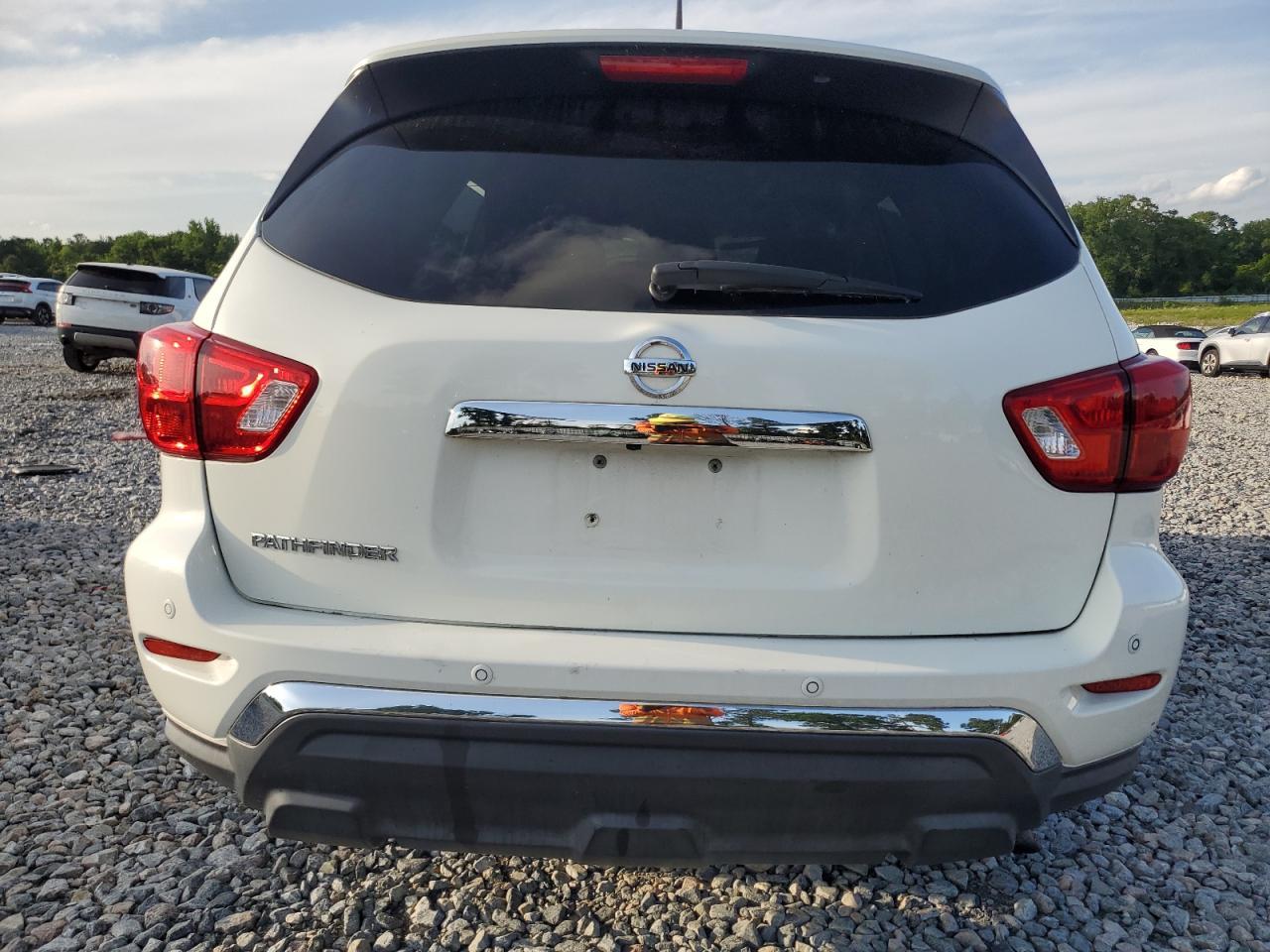 2018 NISSAN PATHFINDER