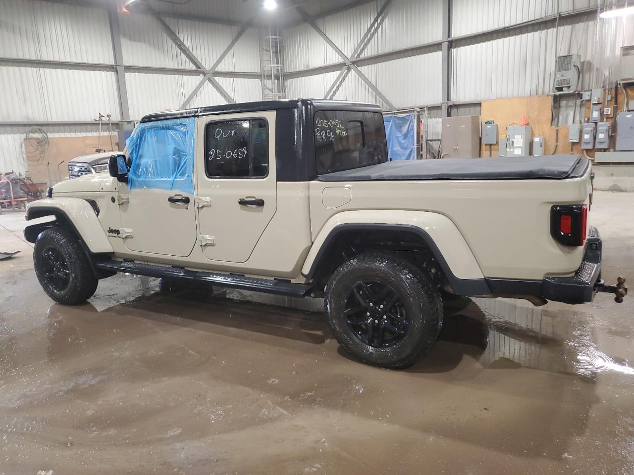 2022 JEEP Gladiator