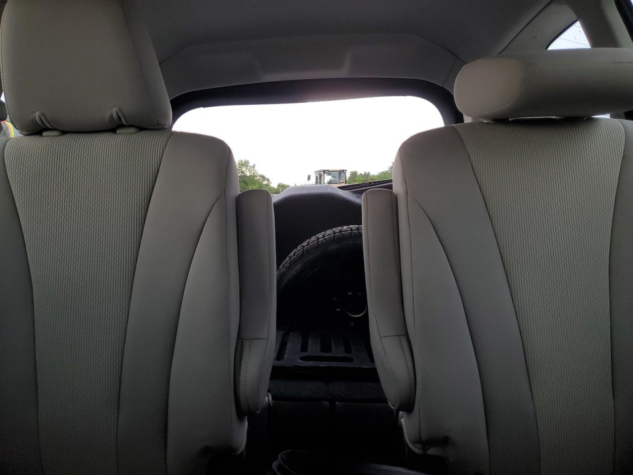 2013 MAZDA 5