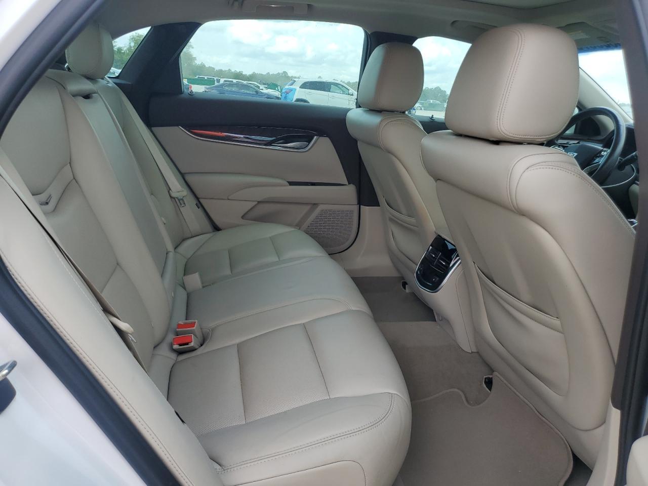 2016 CADILLAC XTS
