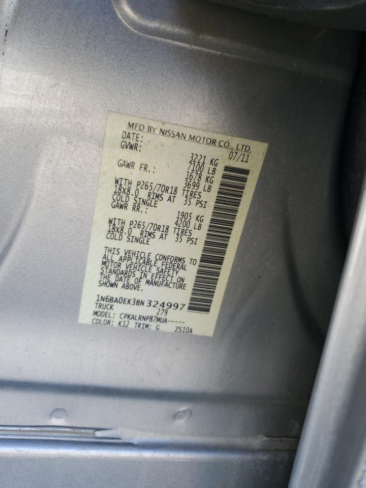 2011 NISSAN Titan