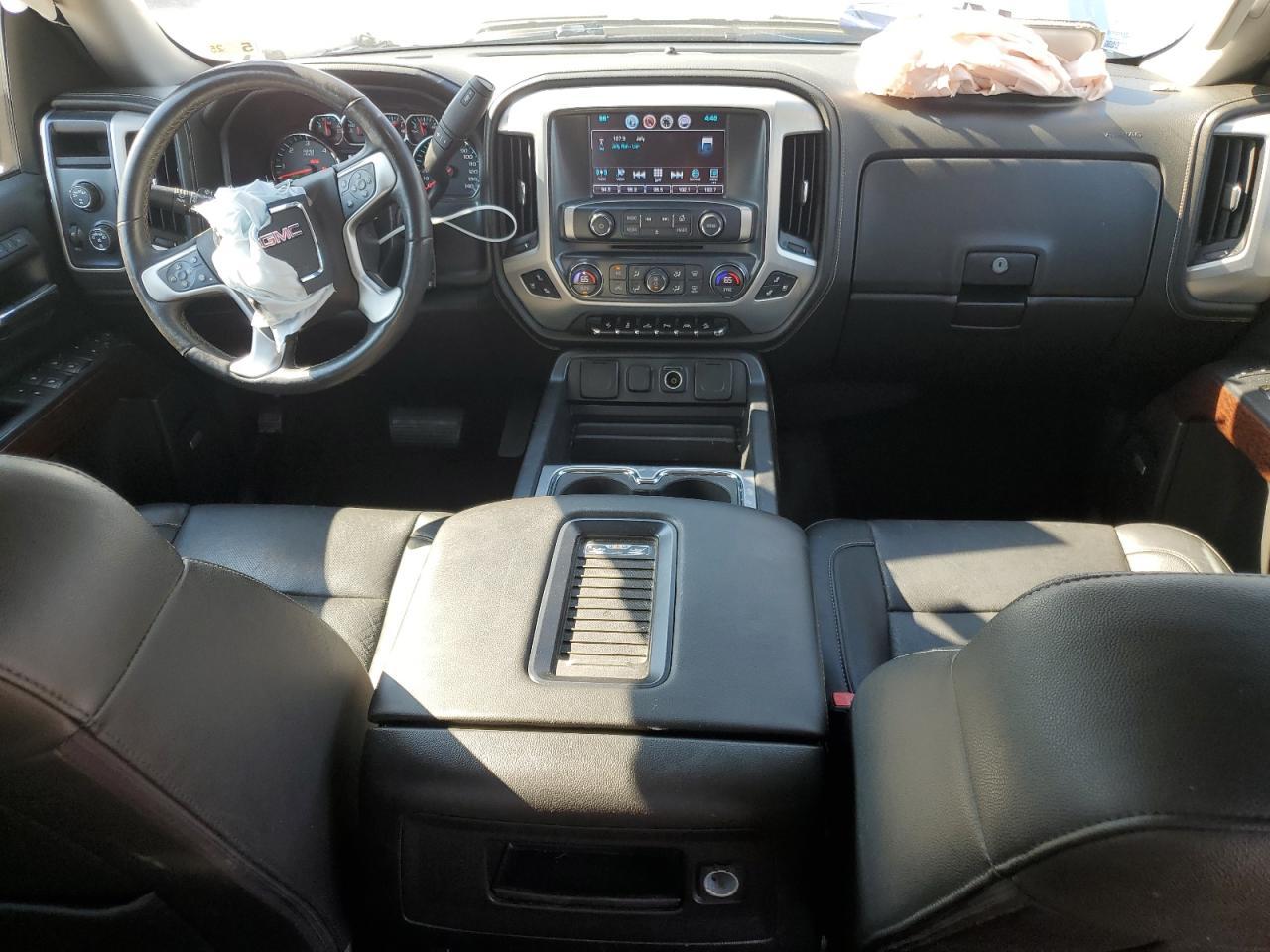 2025 GMC Sierra