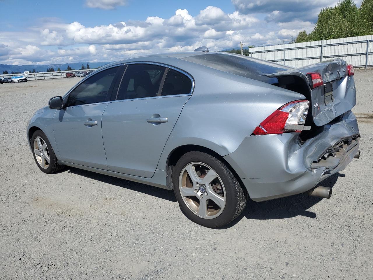 2013 VOLVO S60