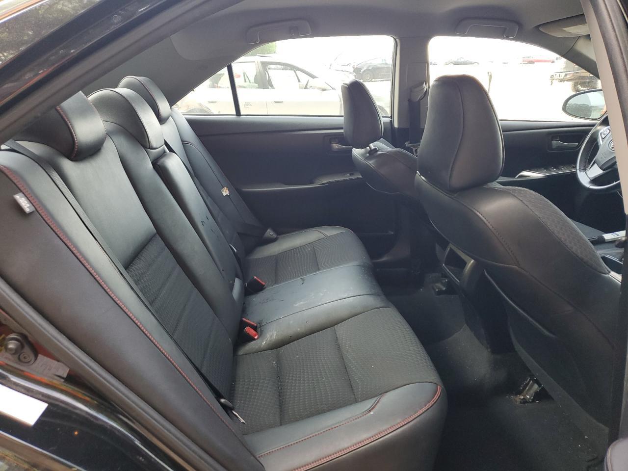 2015 TOYOTA CAMRY
