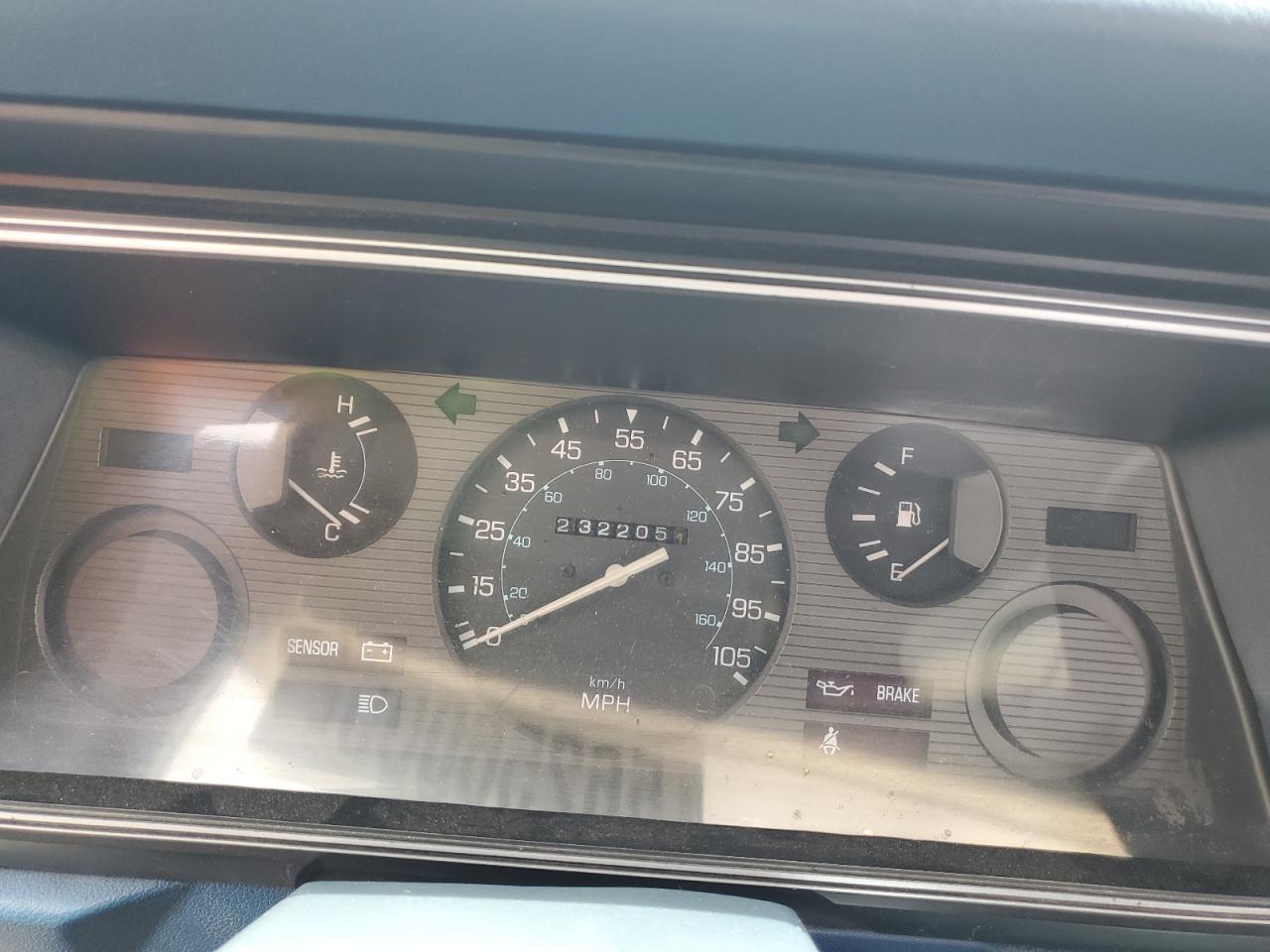 1985 NISSAN 720