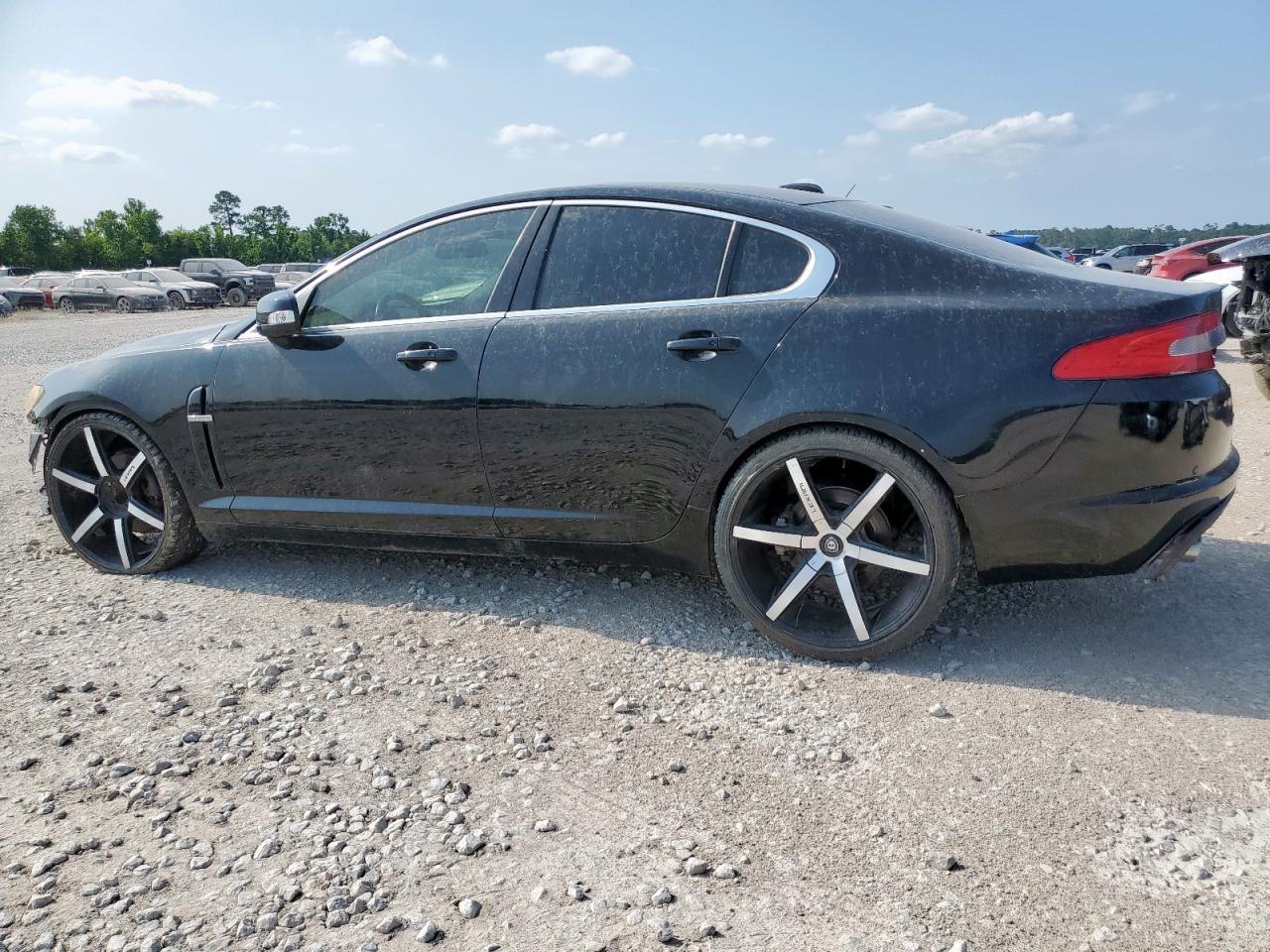 2009 JAGUAR XF