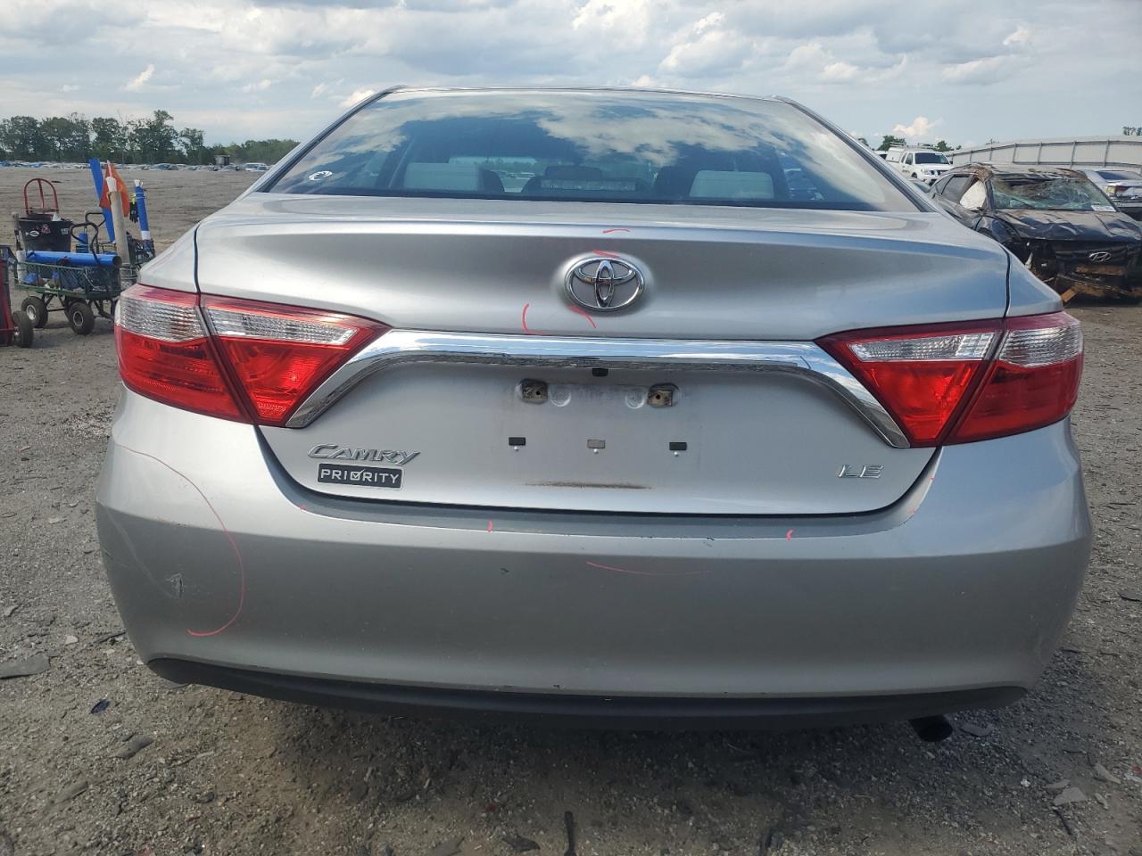 2015 TOYOTA CAMRY
