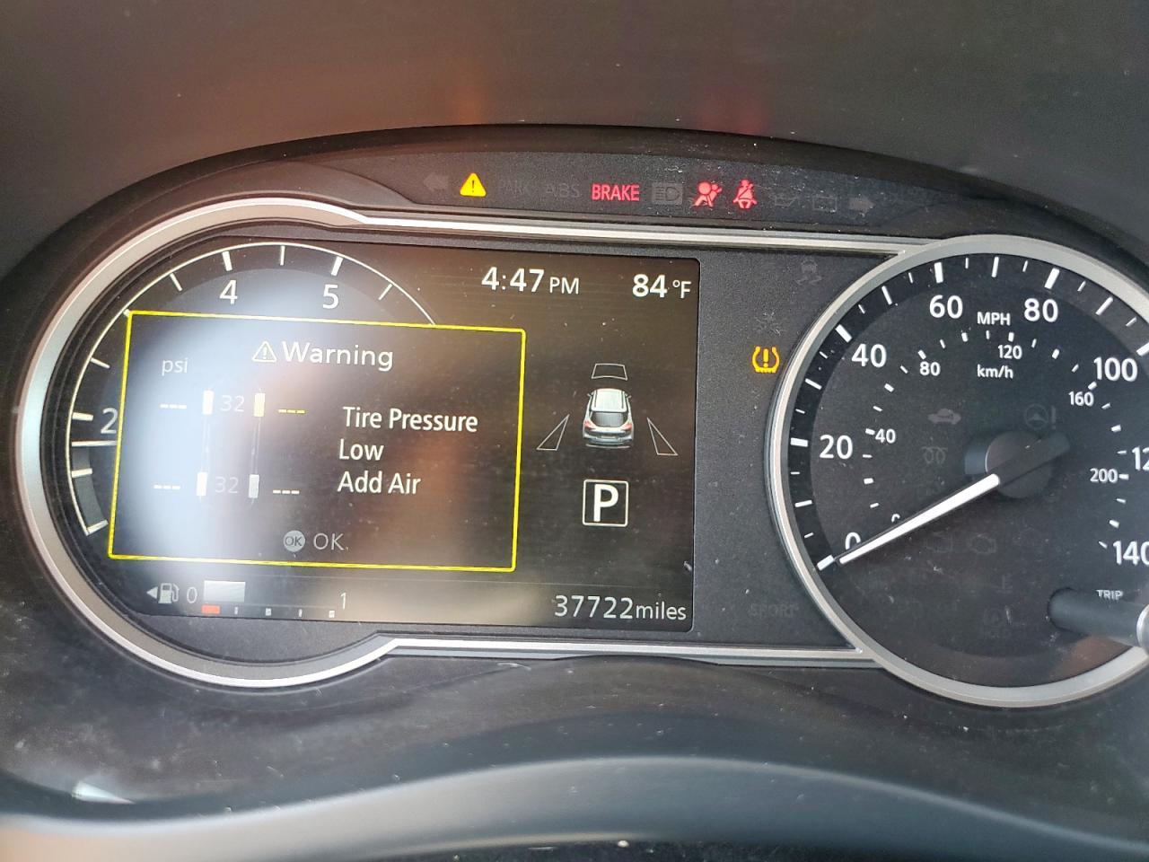 2018 NISSAN KICKS