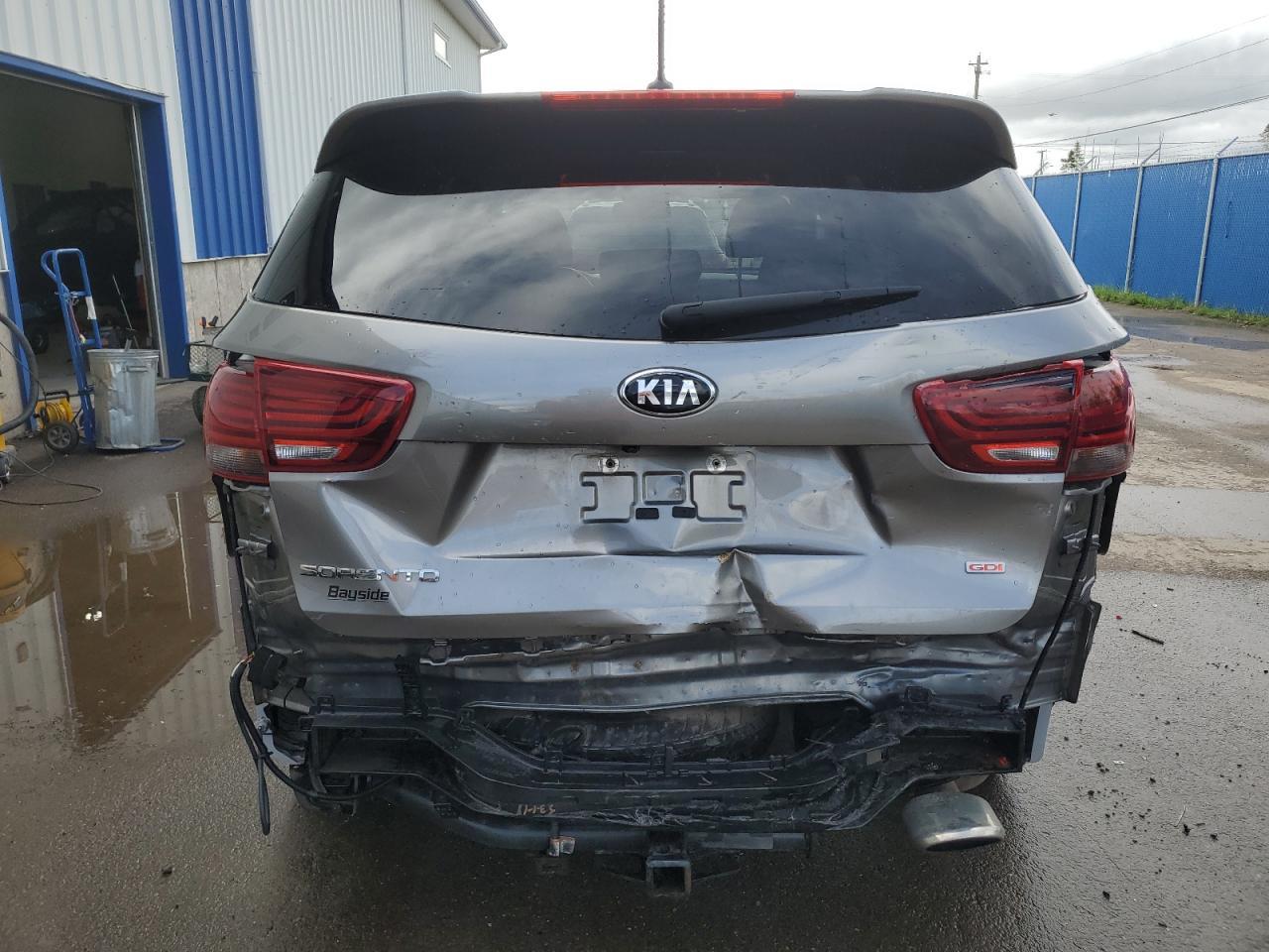 2019 KIA SORENTO