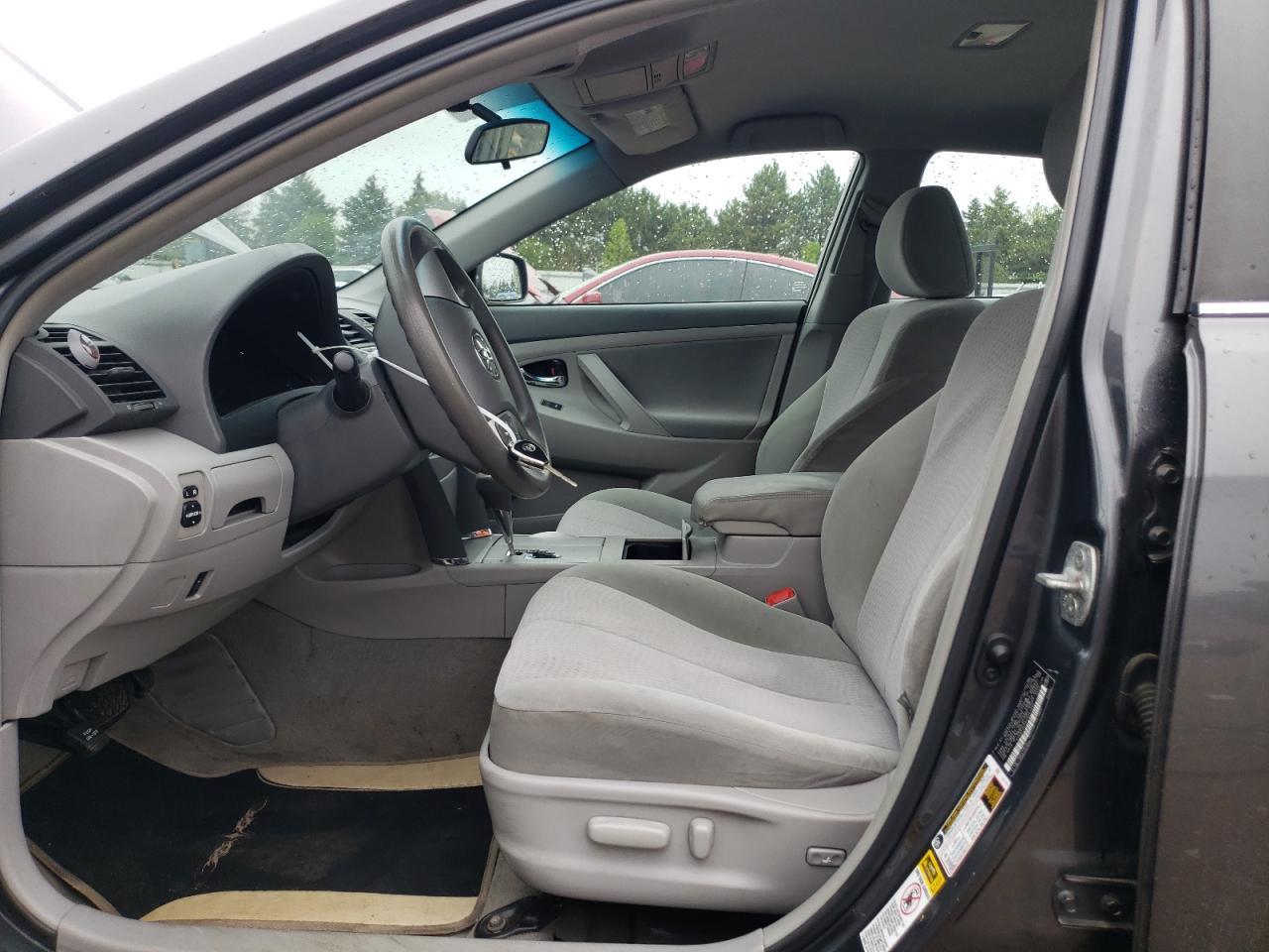 2010 TOYOTA CAMRY