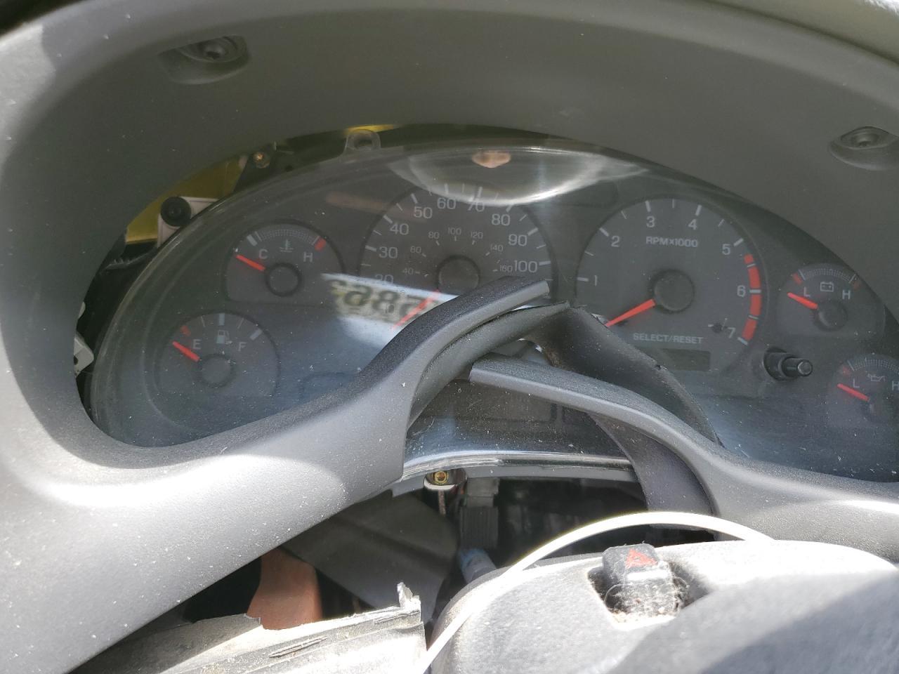 2002 FORD MUSTANG