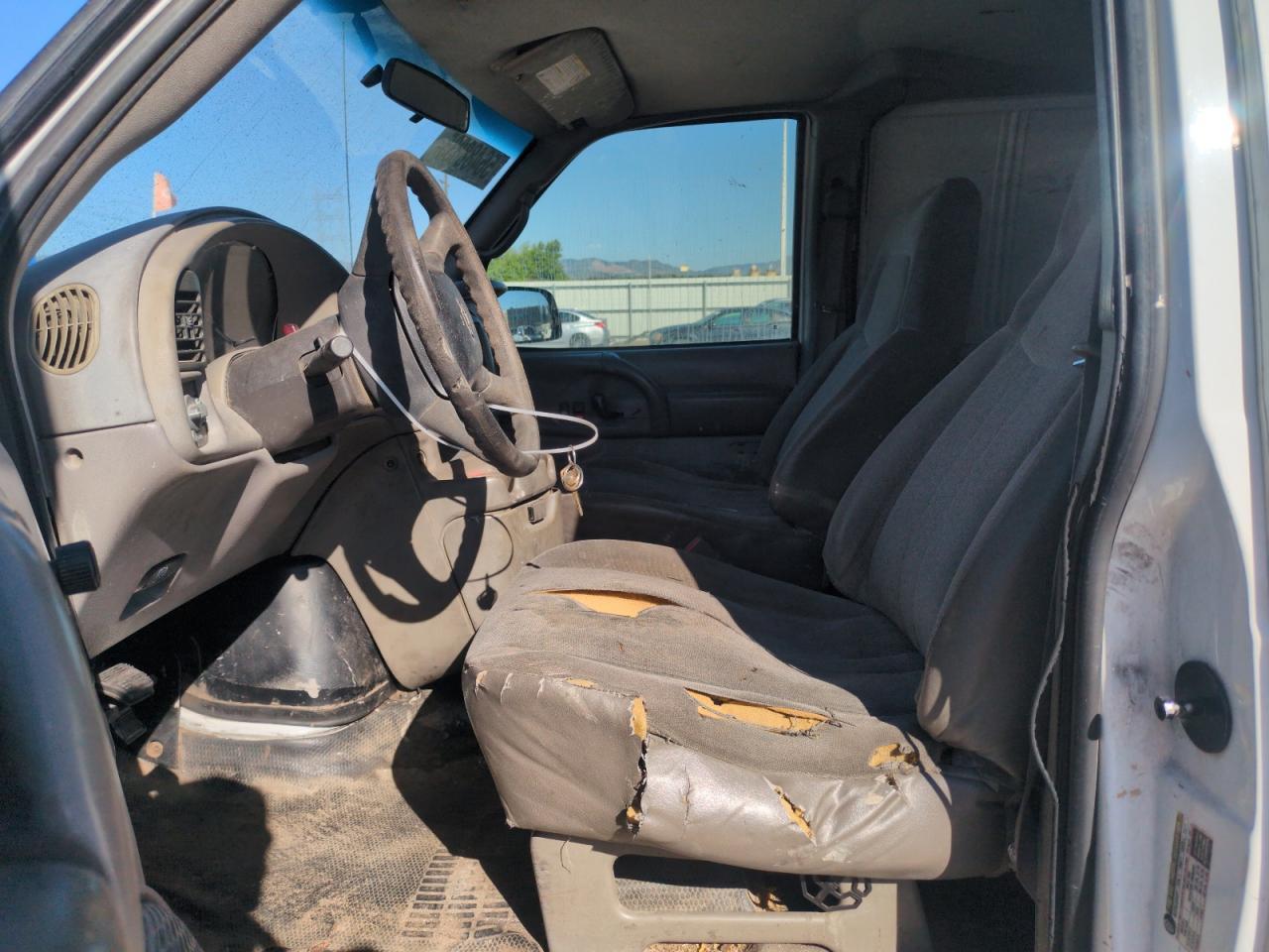 2004 CHEVROLET Astro