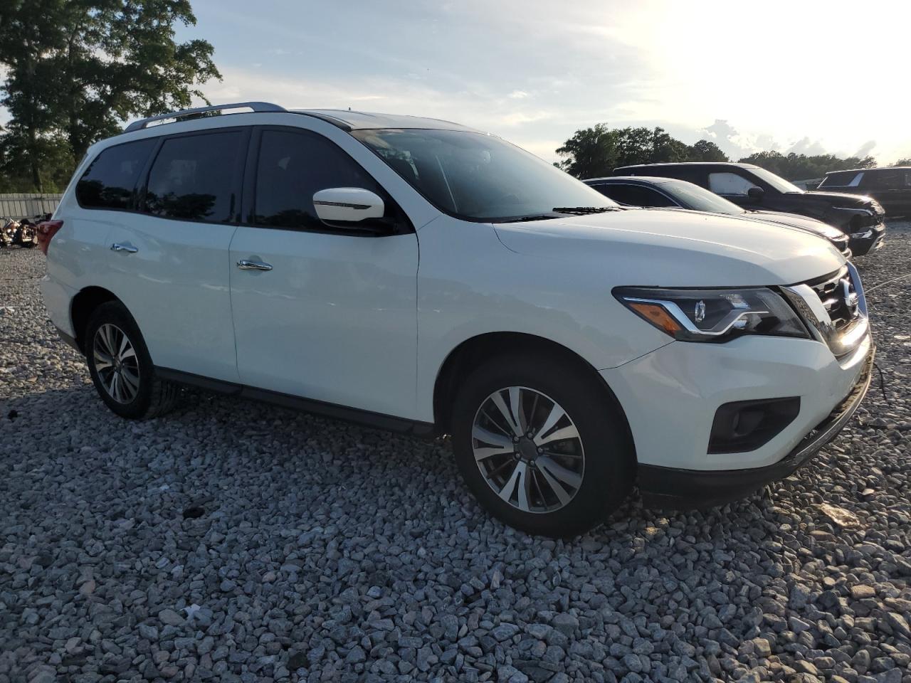 2018 NISSAN PATHFINDER