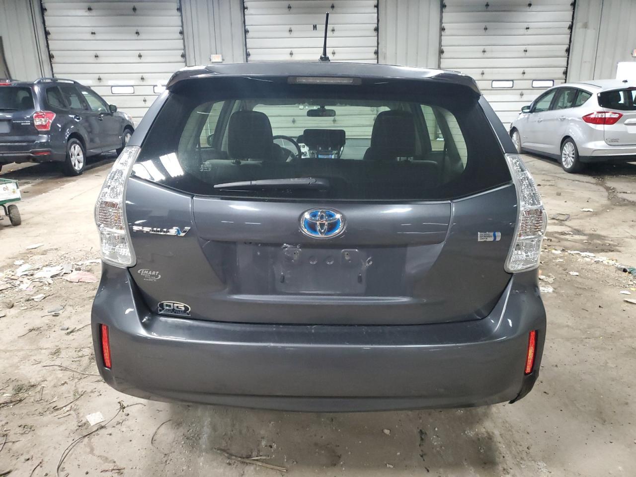2012 TOYOTA PRIUS V
