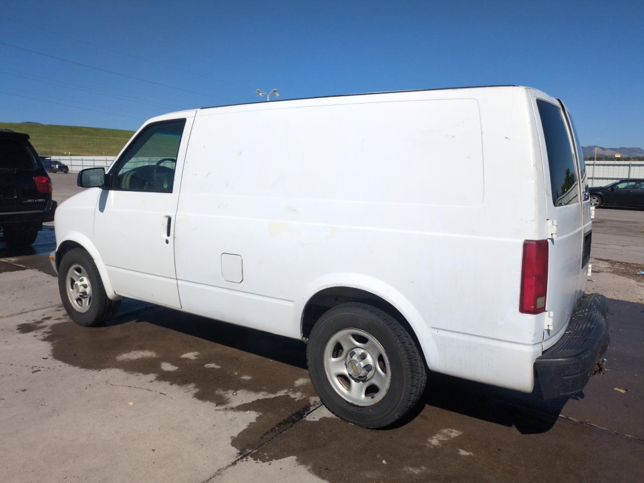 2004 CHEVROLET Astro