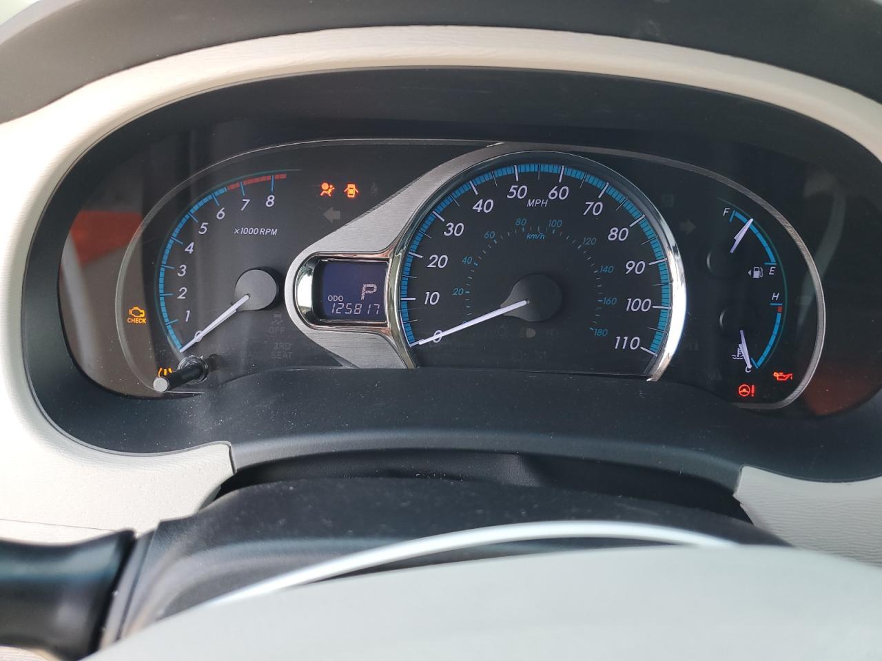 2012 TOYOTA SIENNA