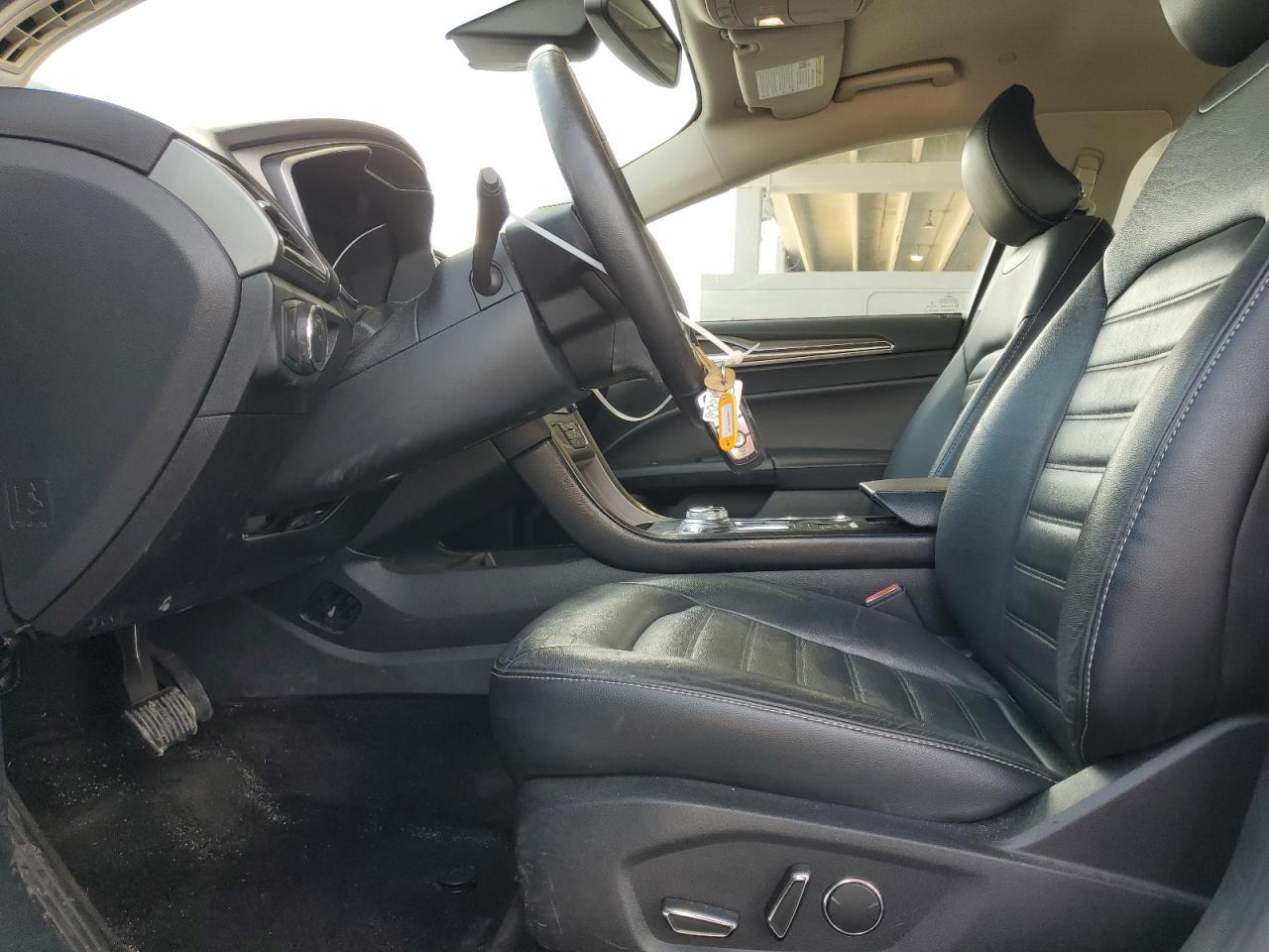 2017 FORD FUSION