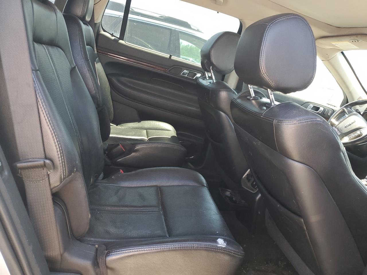 2012 LINCOLN MKT