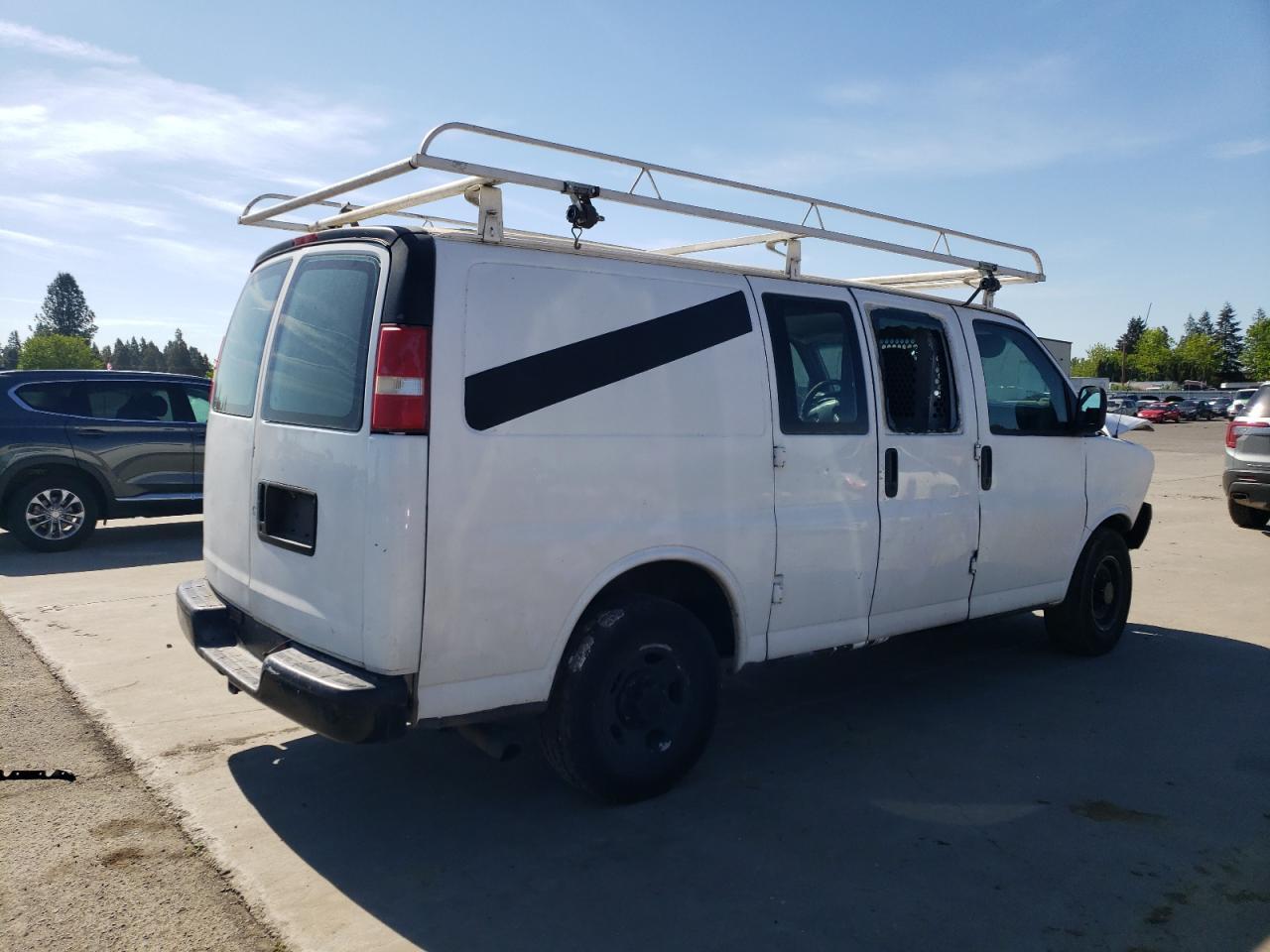2003 CHEVROLET EXPRESS 2500
