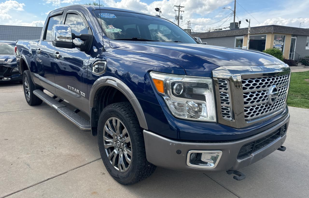 2016 NISSAN Titan