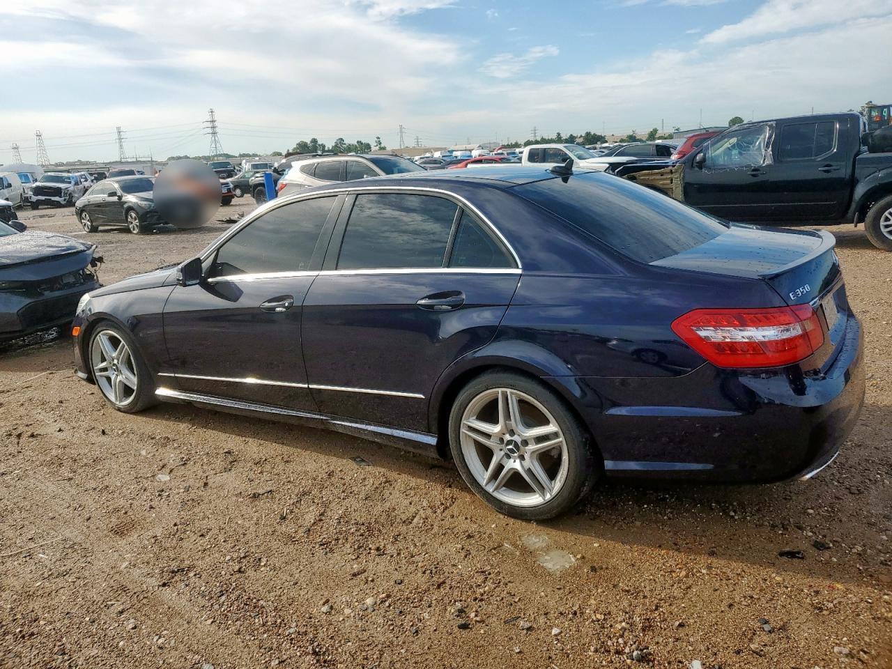 2011 MERCEDES-BENZ E-Class