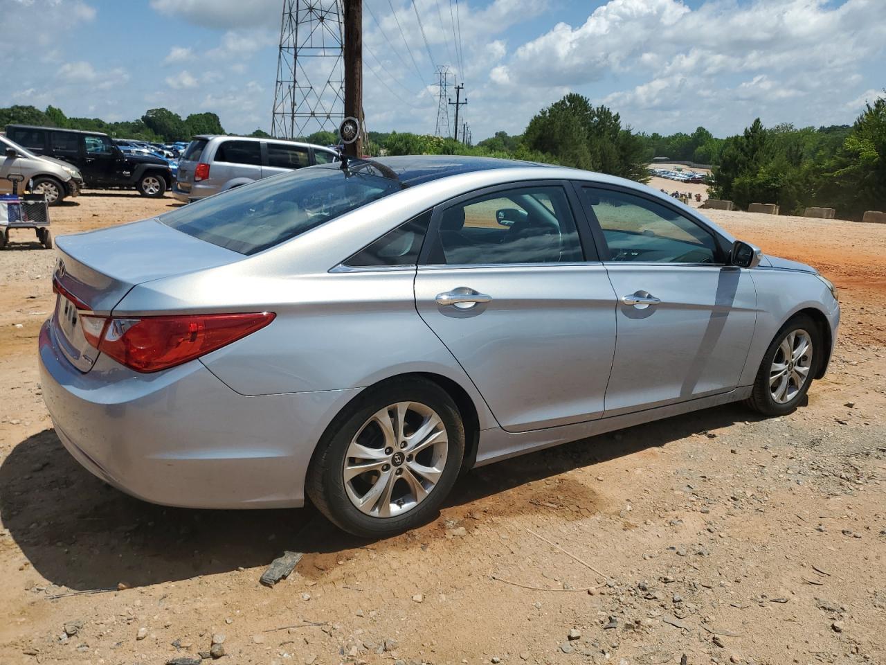 2013 HYUNDAI SONATA