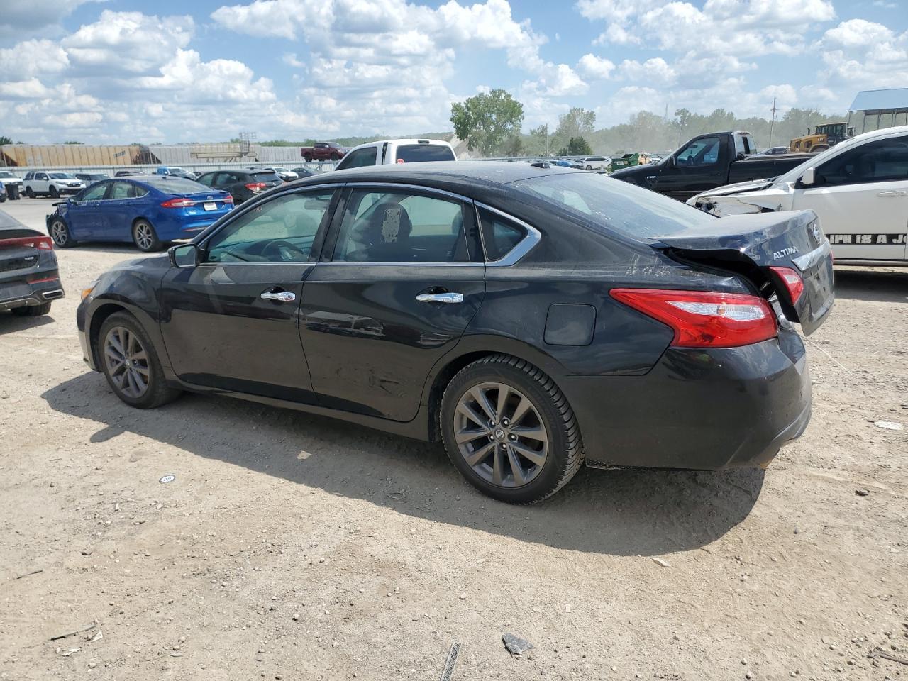 2017 NISSAN ALTIMA