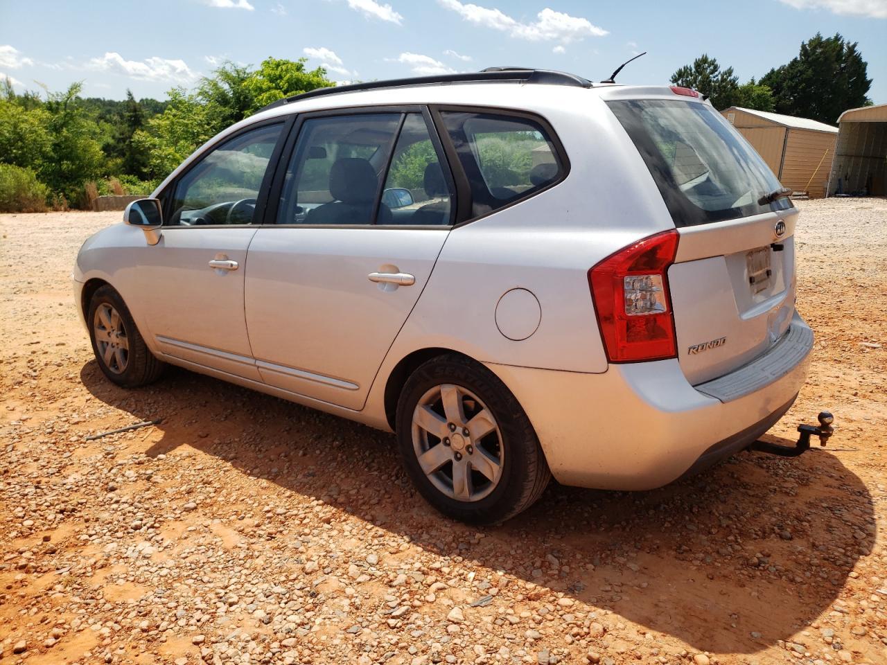 2008 KIA RONDO