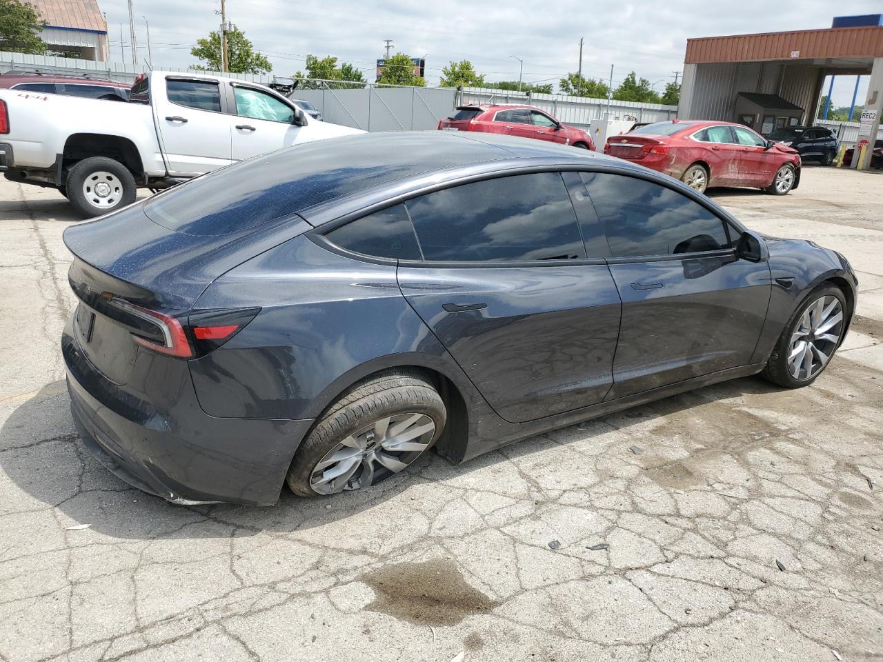 2024 TESLA MODEL 3