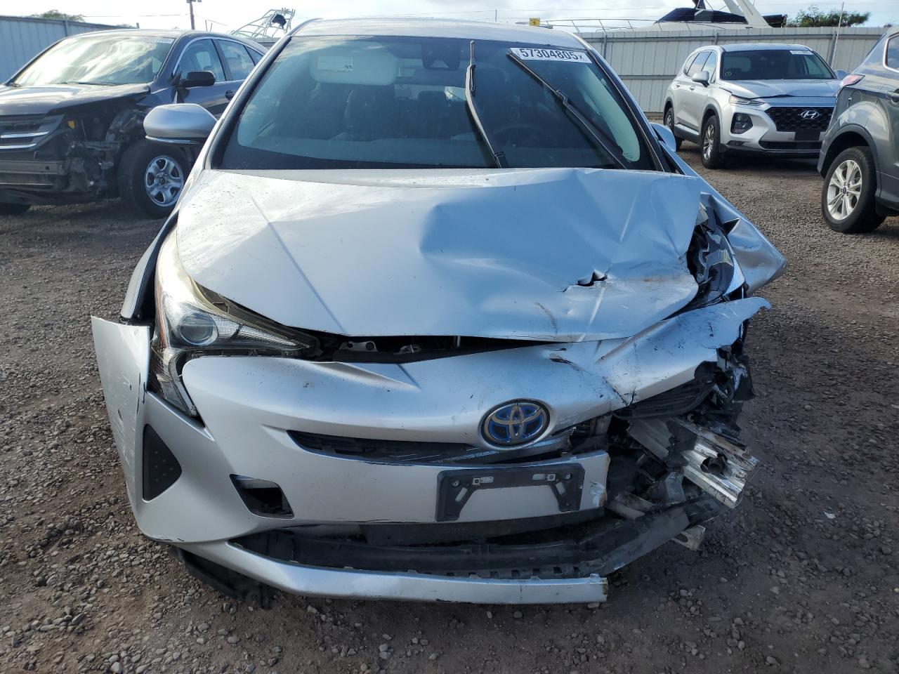2017 TOYOTA PRIUS