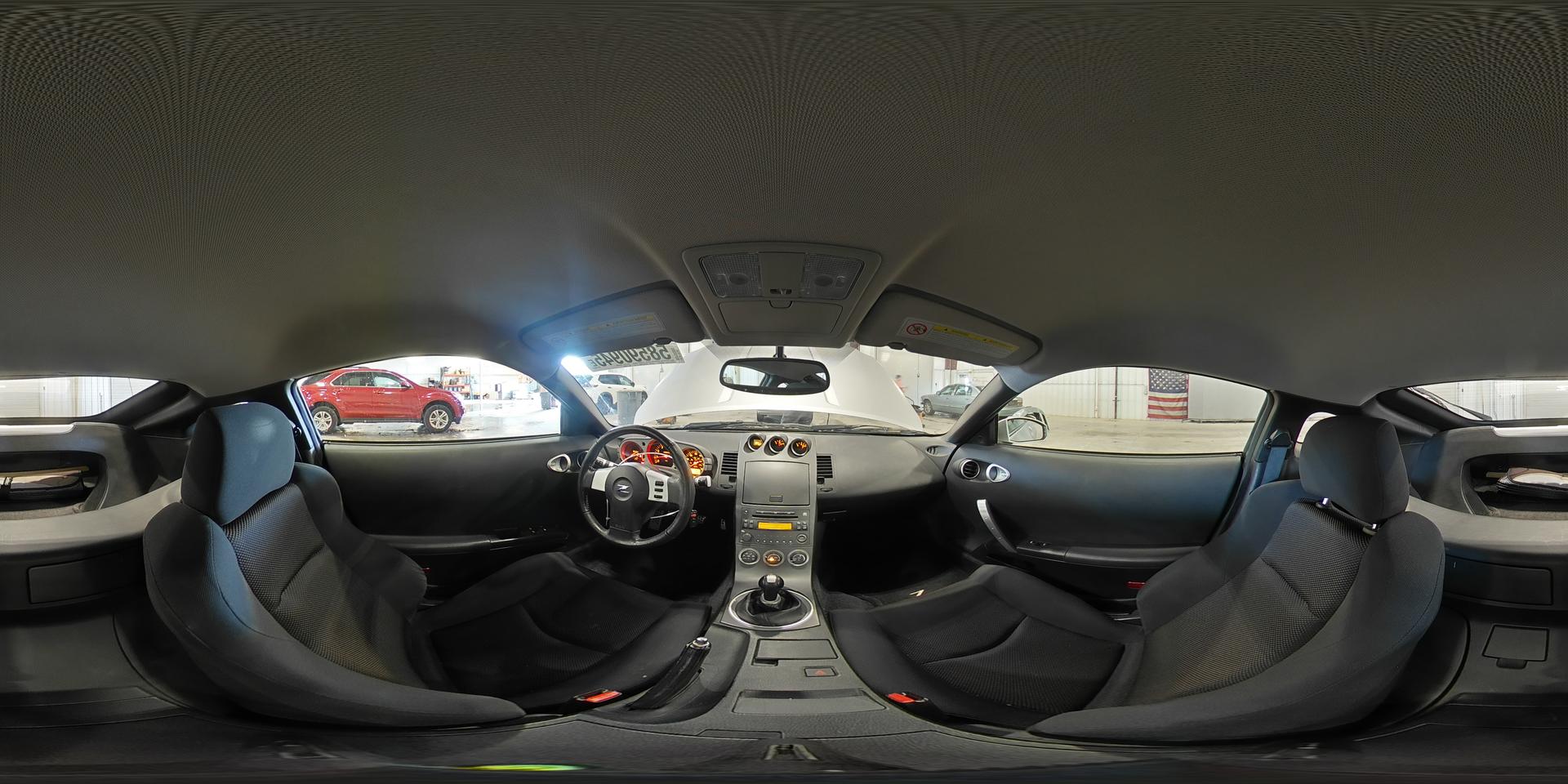 2003 NISSAN Z