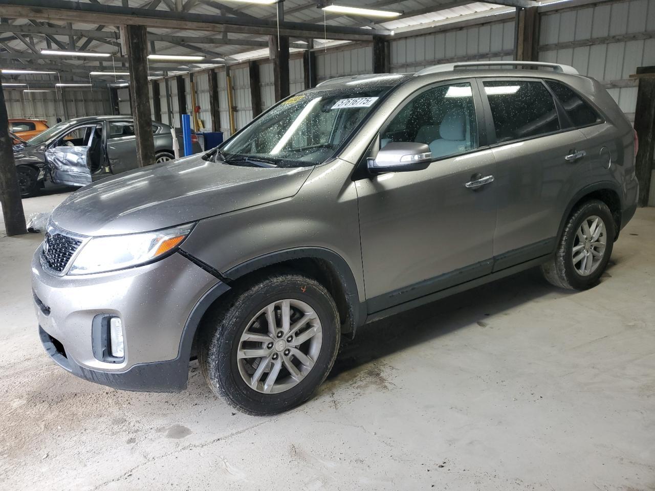 2015 KIA SORENTO