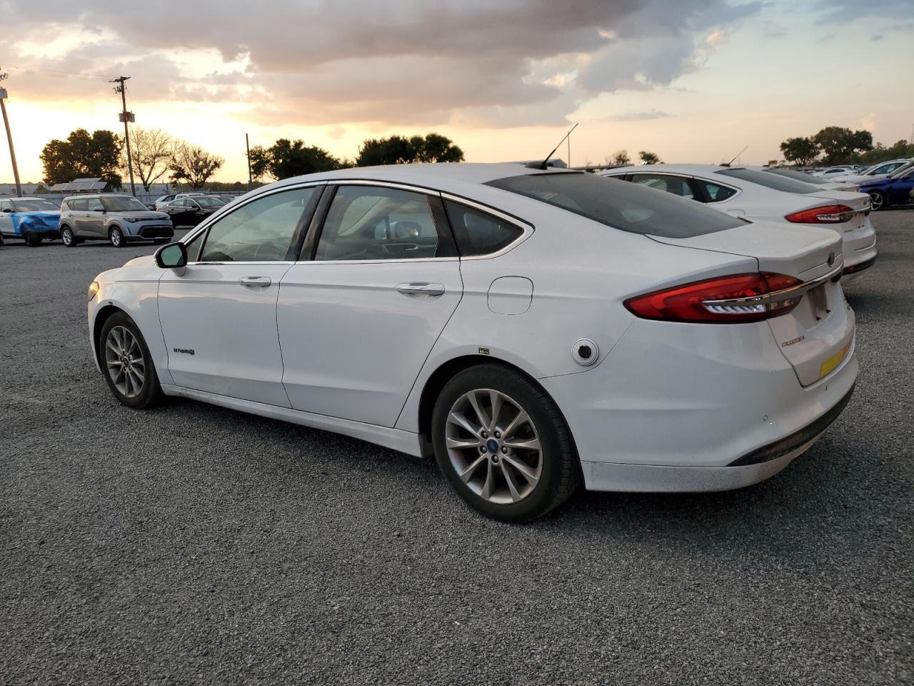 2017 FORD FUSION