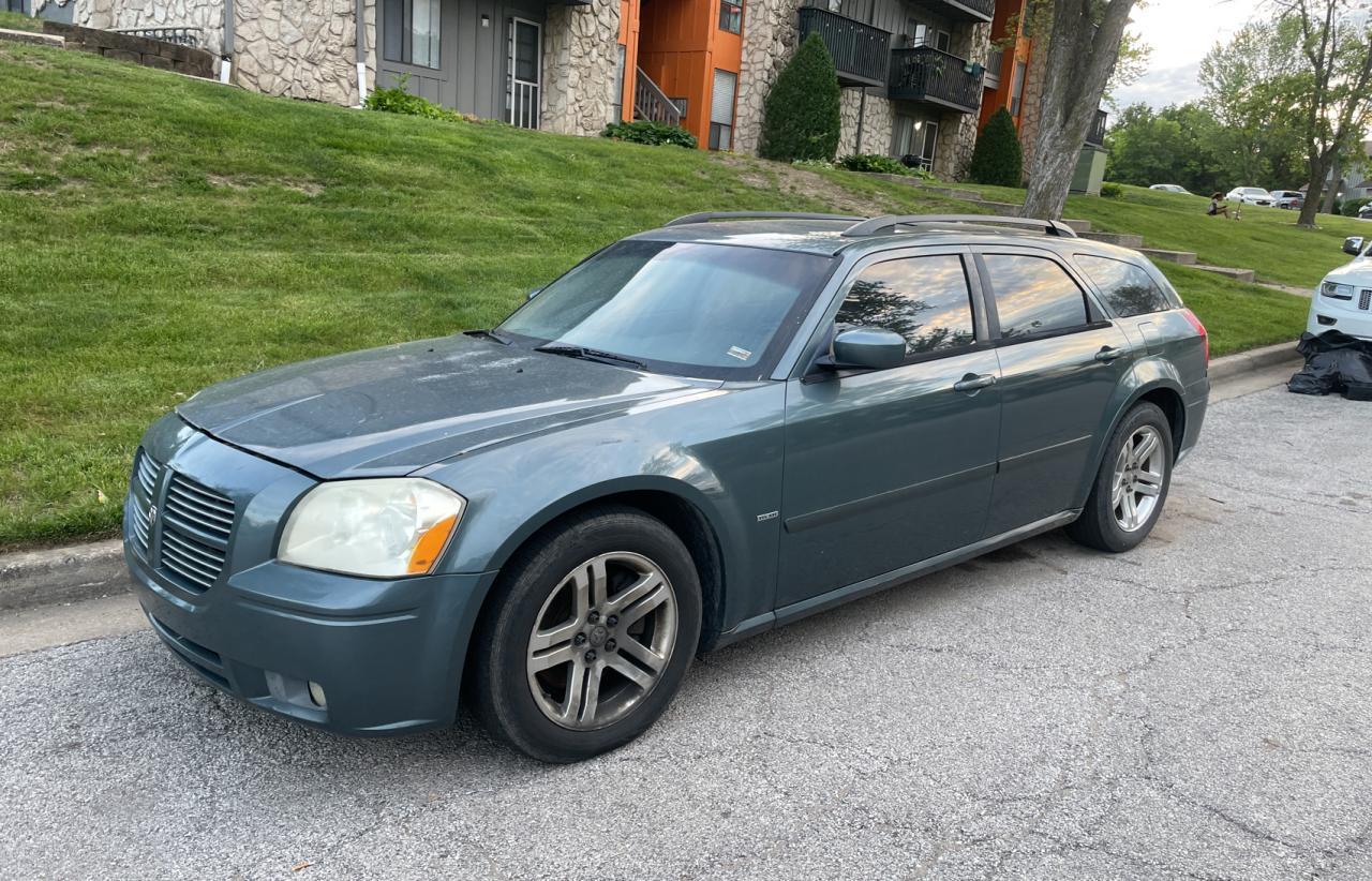 2005 DODGE MAGNUM