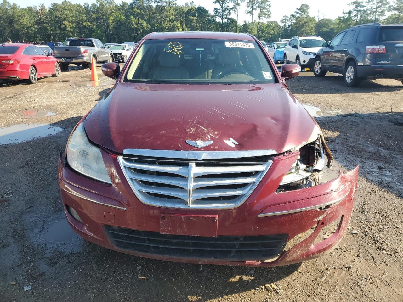 2011 HYUNDAI GENESIS