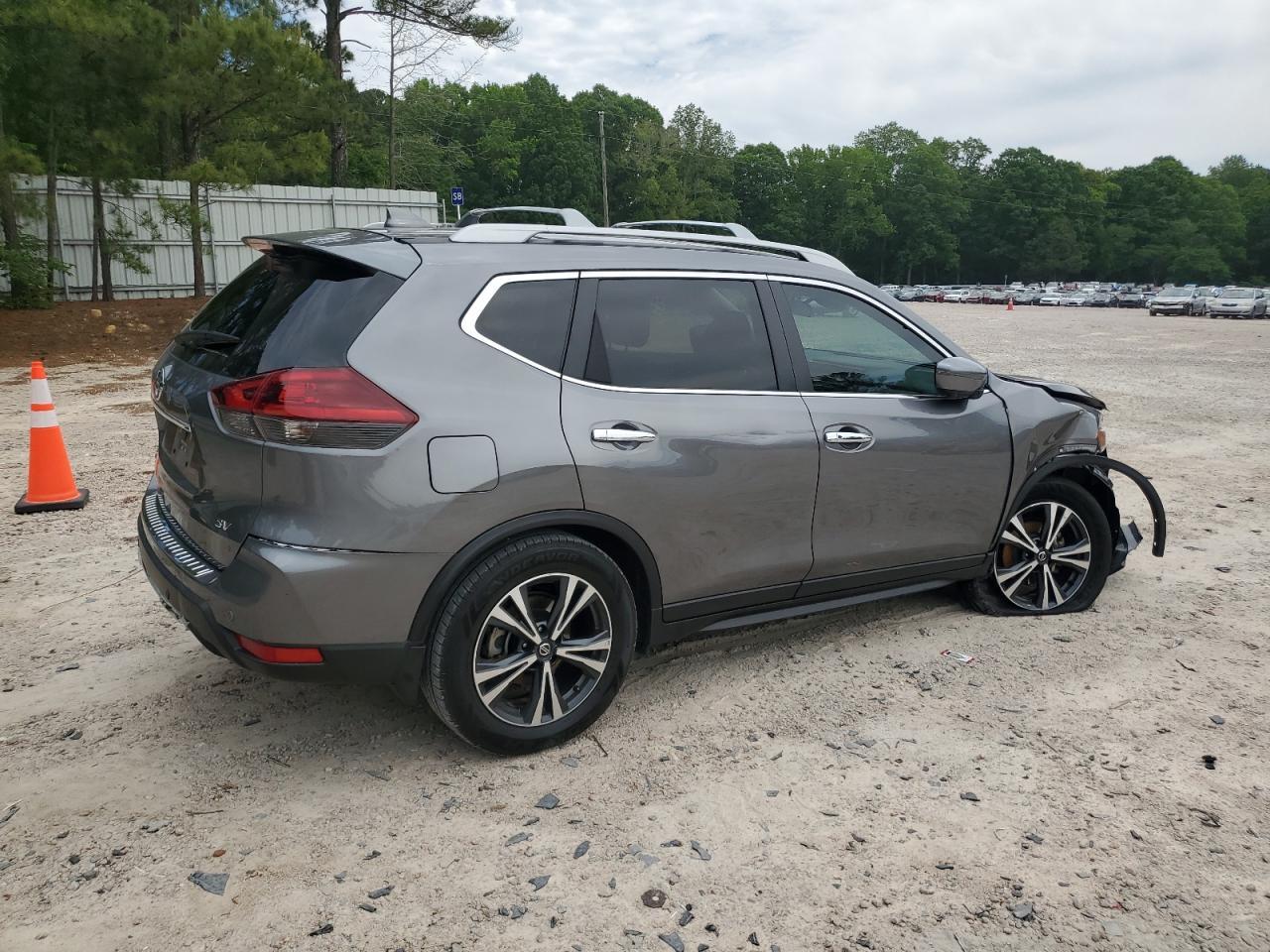 2019 NISSAN ROGUE