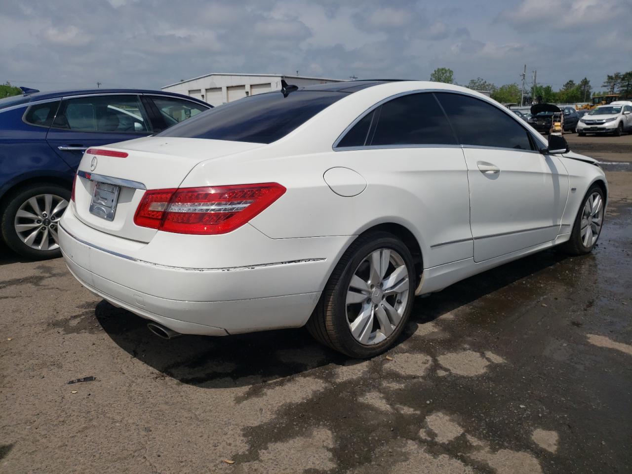 2012 MERCEDES-BENZ E-Class