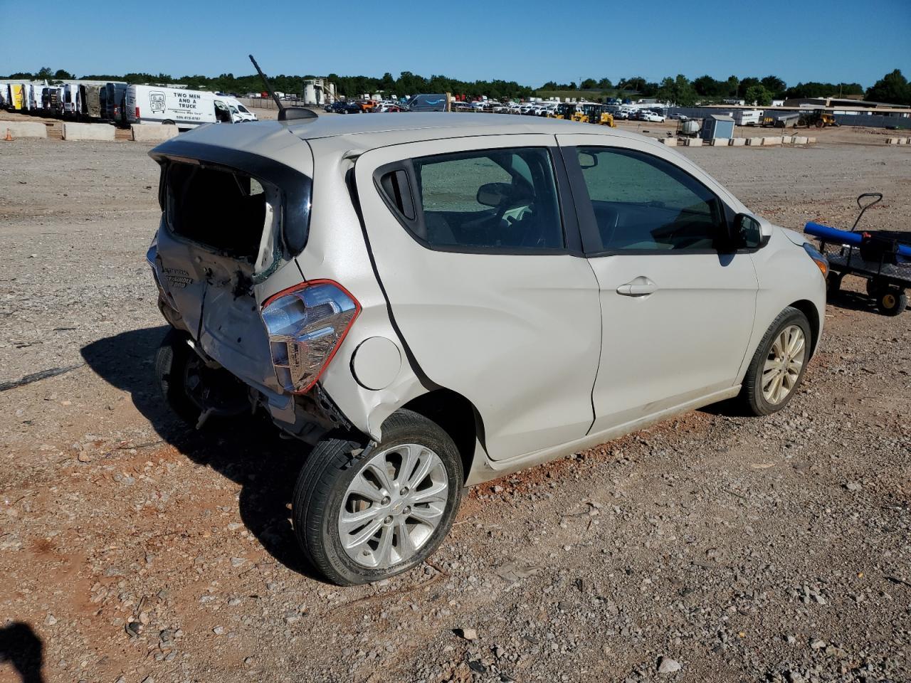 2017 CHEVROLET Spark