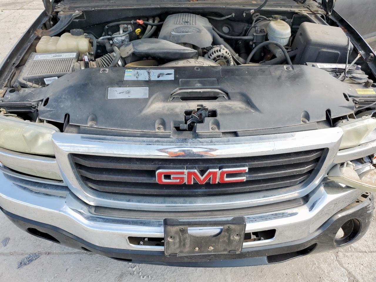 2003 GMC Sierra