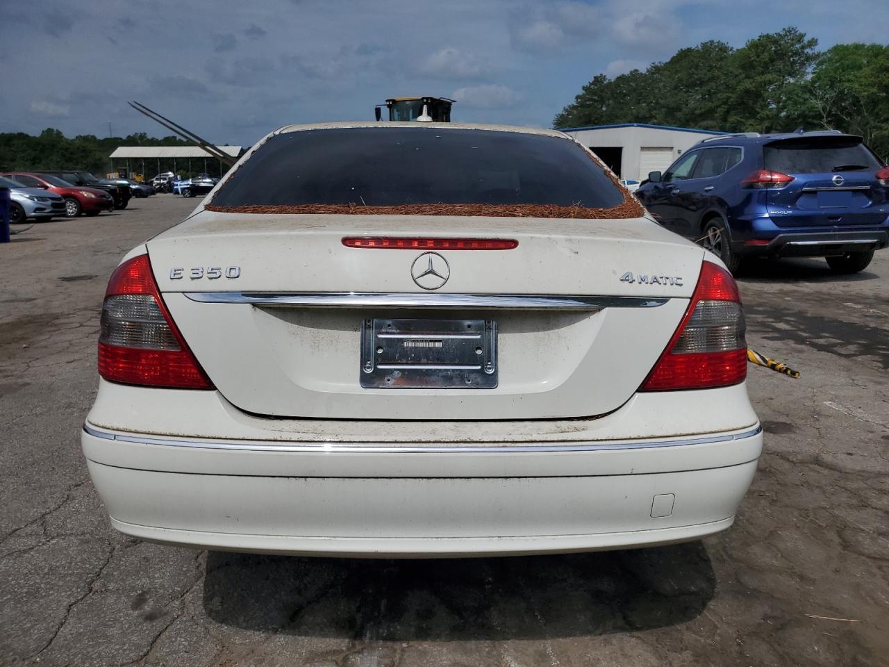 2009 MERCEDES-BENZ E-Class