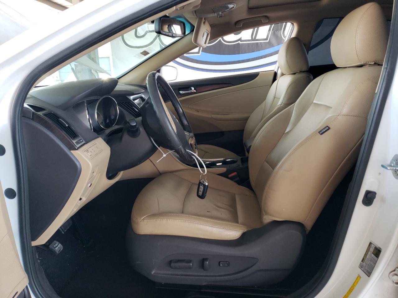 2013 HYUNDAI SONATA