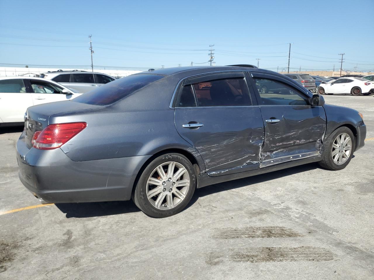 2009 TOYOTA Avalon