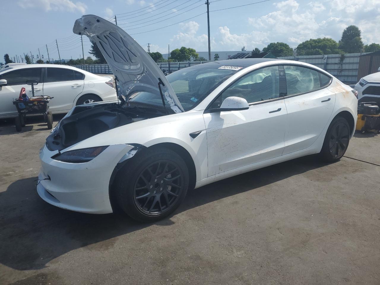 2025 TESLA MODEL 3