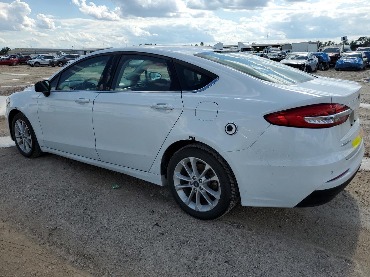 2020 FORD FUSION
