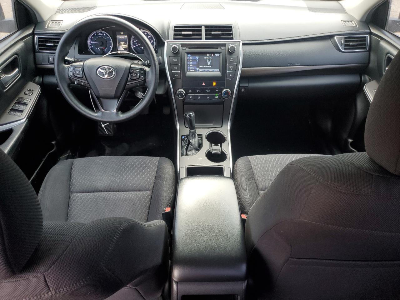 2016 TOYOTA CAMRY