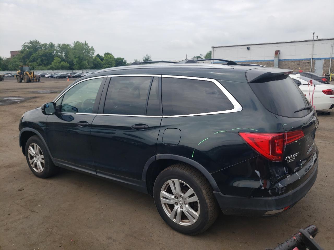 2017 HONDA PILOT