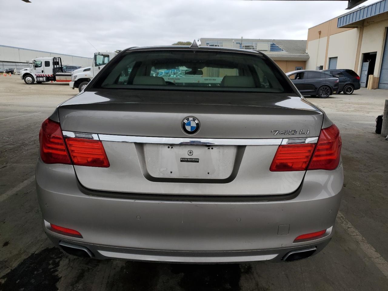 2011 BMW 7 series