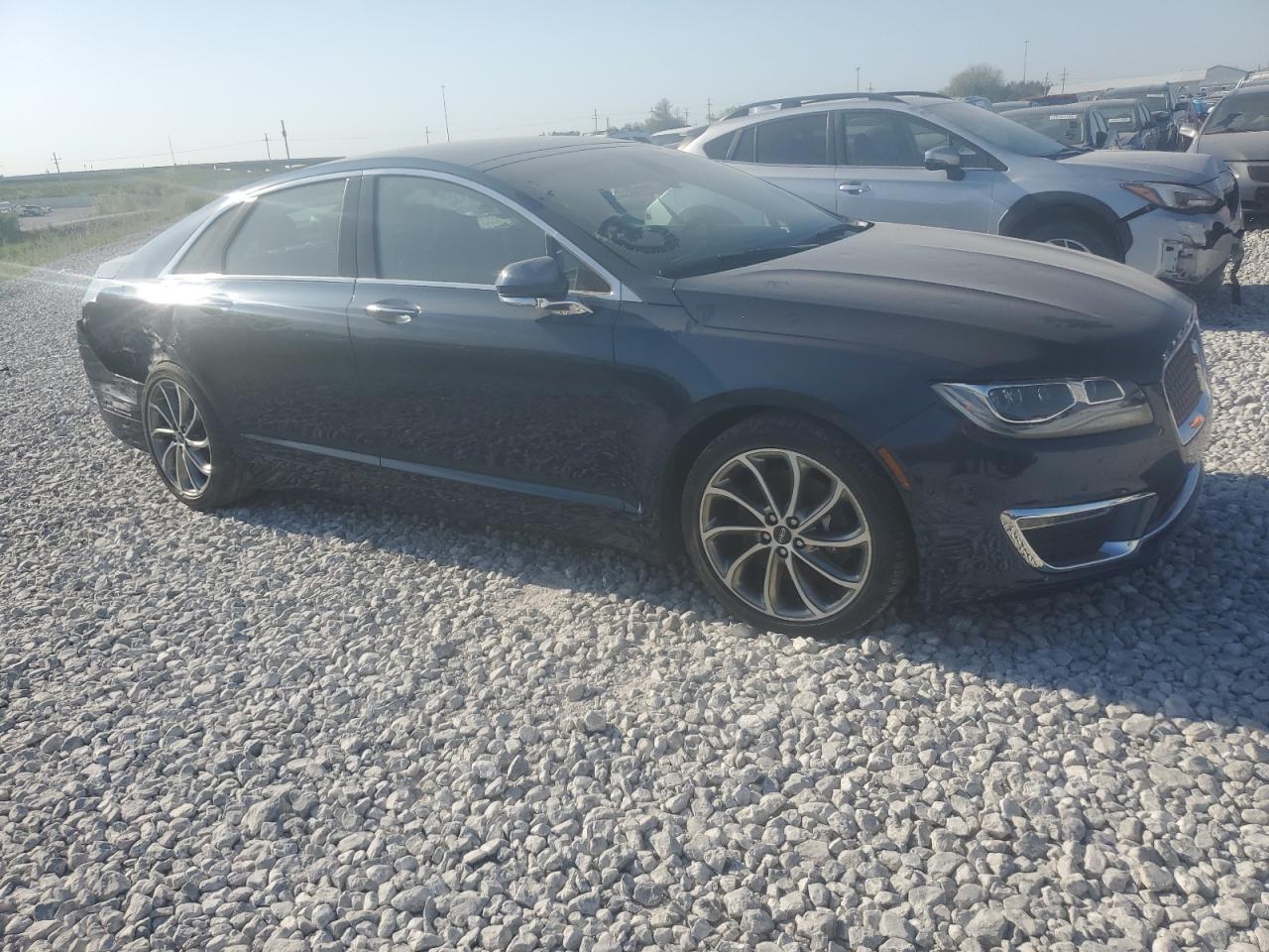 2017 LINCOLN MKZ