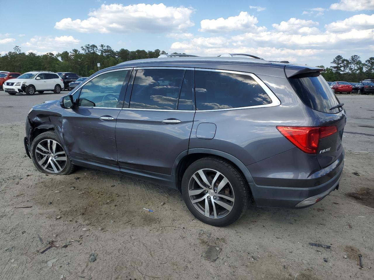 2016 HONDA PILOT